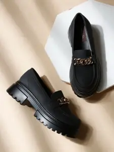 VALIOSAA Women  Lightweight Round Toe Slip-On Loafers With Buckles