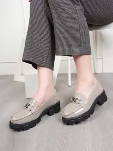 DressBerry Women Round Toe Loafers