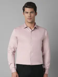 Louis Philippe Men Spread Collar Solid Cotton Slim Fit Formal Shirt