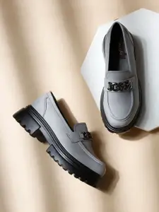 VALIOSAA Women Lightweight Round Toe Loafers