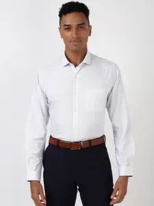 Peter England Men Spread Collar Striped Polycotton Slim Fit Formal Shirt