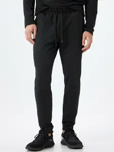 Koton Men Mid-Rise Casual Joggers