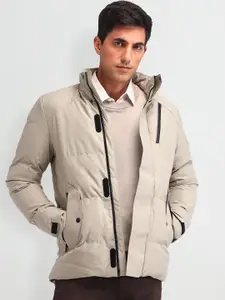 Arrow Sport Men Colourblocked Polyester Padded Jacket