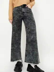 max Women Pure Cotton Mid-Rise Heavy Fade Jeans