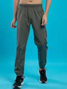 Technosport Boys Solid Mid-Rise Joggers With Techno Guard