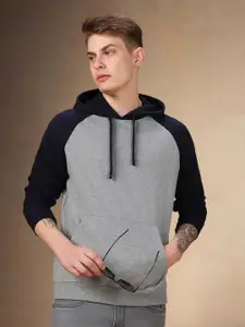 Dennis Lingo Men Colourblocked Hooded Long Sleeves Pullover Sweatshirt