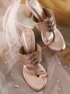 House of Pataudi Open Toe Woven Design Block Heels