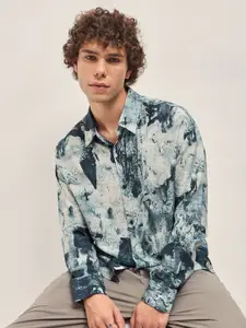 THE BEAR HOUSE Men Spread Collar Abstract Printed Relaxed Fit Casual Shirt