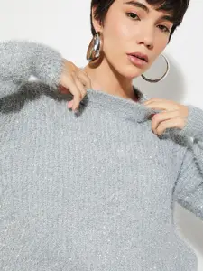 max Women Round Neck Pullover