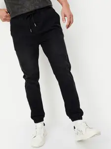 max Men Carrot Fit Denim Mid-Rise Joggers