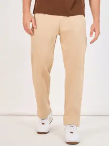 Styli Men Relaxed Fit Pleated Open Hem Jogger