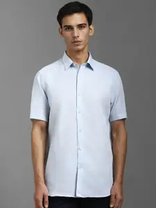 Louis Philippe Men Classic Spread Collar Solid Linen Formal Shirt