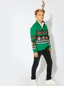 Koton Boys Printed Mock Collar Sweatshirt