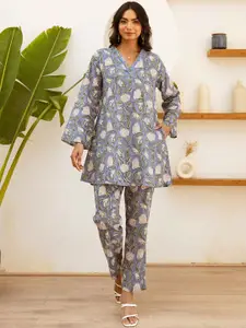 HUKUM Floral Printed V-Neck Long Sleeves Pure Cotton Top With Trouser