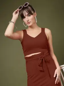 Oomph! Women Sweetheart Neck Sleeveless Crop Top