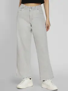 AMERICAN EAGLE OUTFITTERS Women High-Rise Flared Jeans