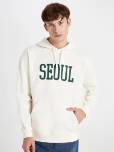 DeFacto Men Typography Printed Hooded Pullover Sweaters