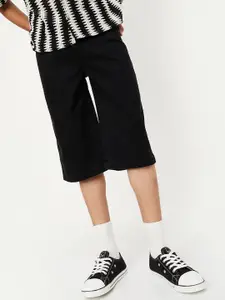 max Boys Mid-Rise Regular Fit Denim Shorts