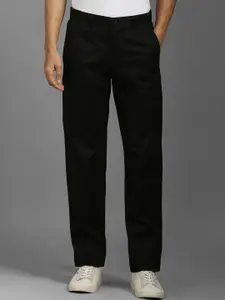 Louis Philippe Sport Men Cotton Tapered Fit Mid-Rise Trousers