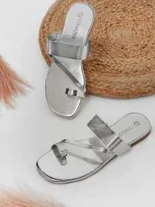 Tokyo Talkies Women One Toe Flats