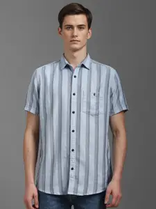 Louis Philippe Jeans Men Slim Fit Striped Casual Shirt
