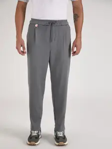 Banana Club Men Relaxed Pleated Trouser