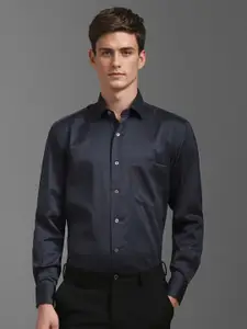 Luxure by Louis Philippe Men Classic Opaque Formal Shirt