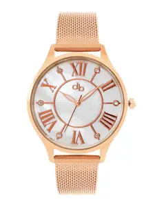 DressBerry Women Brass Patterned Dial & Straps Analogue Watch DB-SS24-13A