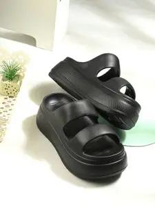 The Roadster Lifestyle Co Women Sliders Flip Flops