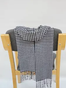 Alexvyan Women Checked Tasselled Scarf