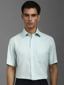 Louis Philippe Men Classic Spread Collar Checked Cotton Formal Shirt