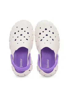 The Roadster Lifestyle Co Women Casual Clog Flip Flops