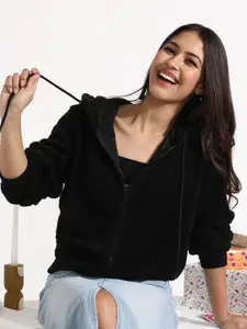 Campus Sutra Women Hooded Long Sleeves Sweatshirt