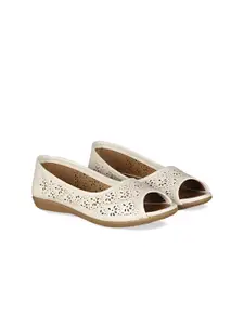 FOOTSHEZ Women Ballerinas with Laser Cuts Flats