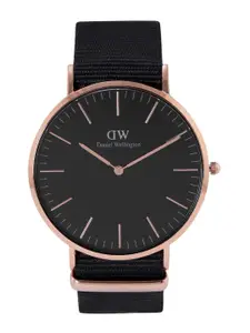 Daniel Wellington Men Dial & Textured Straps Analogue Watch DW00100148K