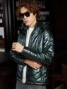 Campus Sutra Men Lightweight Bomber Jacket