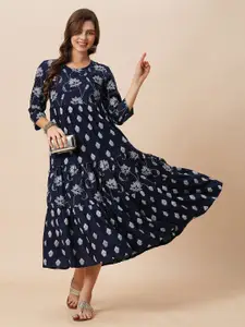 Globus Round Neck Floral Ethnic Print Gathered Tiered A-Line Midi Dress