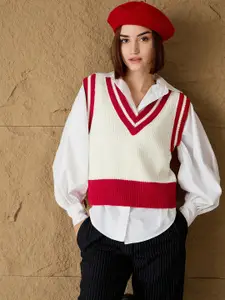 SASSAFRAS Women Colourblocked Crop Sweater Vest