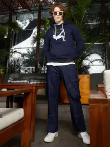 Campus Sutra Men Cotton Printed Long Sleeves Hooded Sweatshirt