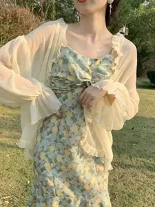 HERE&NOW Women V-Neck Long Sleeves Cardigan Shrug