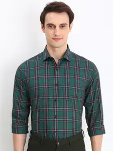 Allen Solly Men Slim Fit Opaque Checked Casual Shirt