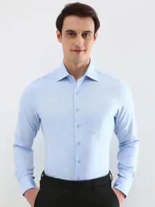 Allen Solly Sport Men Slim Fit Opaque Formal Shirt