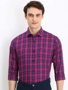 Allen Solly Men Slim Fit Opaque Checked Casual Shirt