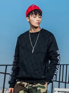 StyleCast Men Round Neck Printed Long Sleeves Sweatshirt