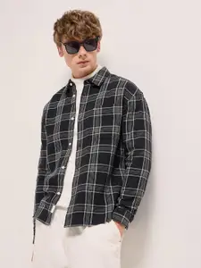 THE BEAR HOUSE Men Opaque Checked Casual Shirt