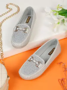 Flat n Heels Women Round Toe Loafers