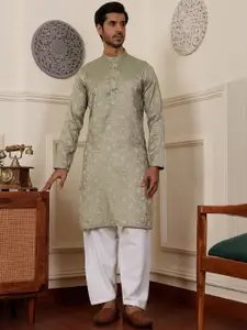 Rawayi Men Floral Printed Thread Work Kurta