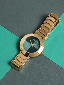 French Connection Women Embellished Dial & Bracelet Style Straps Analogue Watch FCN0109GM