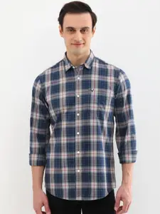Allen Solly Men Custom Opaque Checked Casual Shirt