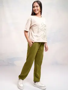 Tokyo Talkies Women Disney Mickey Mouse Printed Round Neck T Shirt & Jogger